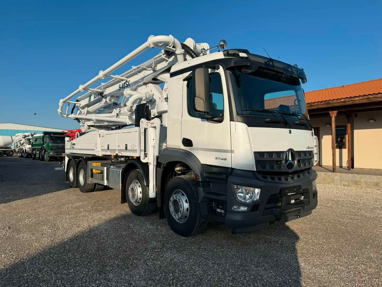 Mercedes-Benz AROCS 3746 SCHWING S43SX III - Camión bomba de hormigón: foto 1 Mercedes-Benz AROCS 3746 SCHWING S43SX III - Camión bomba de hormigón: foto 1