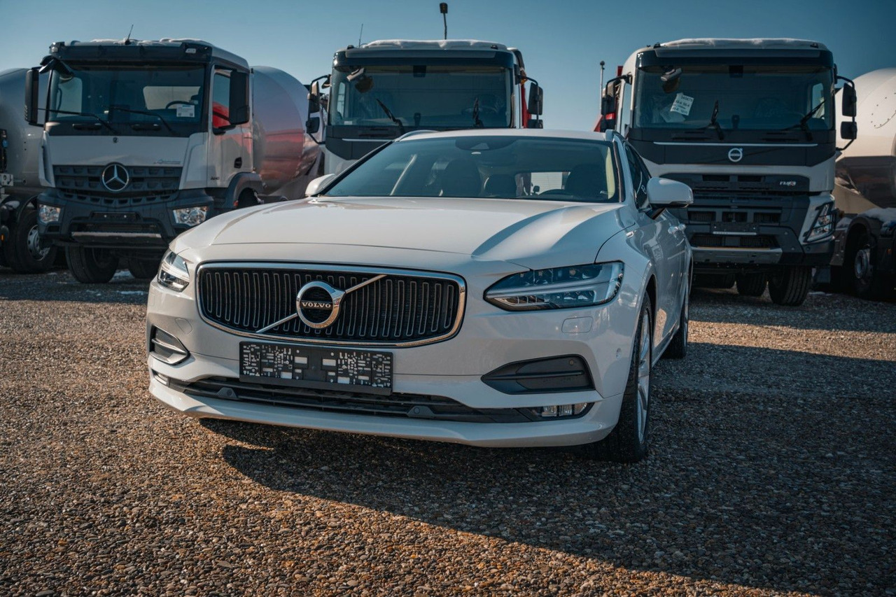 Volvo V90 D4 Momentum 2.0D - Coche familiar: foto 2 Volvo V90 D4 Momentum 2.0D - Coche familiar: foto 2