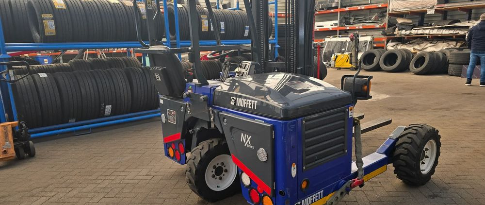 Moffett RE4-45-1600-1200 - Carretilla elevadora transportable: foto 5 Moffett RE4-45-1600-1200 - Carretilla elevadora transportable: foto 5