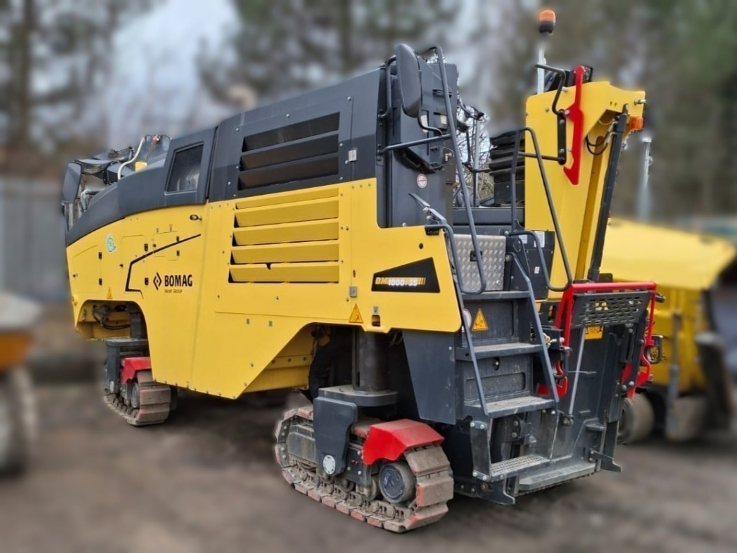 BOMAG DE BM 1000/35-2 Stage V/Tier 4f - Construcción de carreteras: foto 1 BOMAG DE BM 1000/35-2 Stage V/Tier 4f - Construcción de carreteras: foto 1