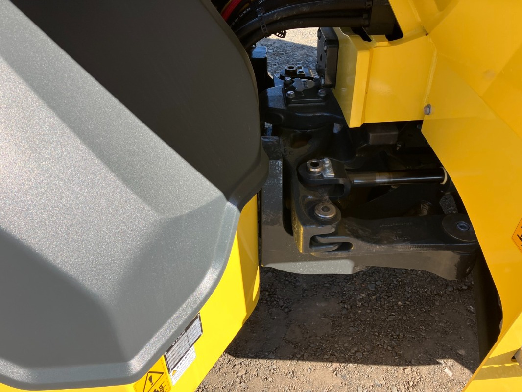 Apisonadora de asfalto BOMAG DE BW 141 AD-50  Stage IIIa / Tier3: foto 14