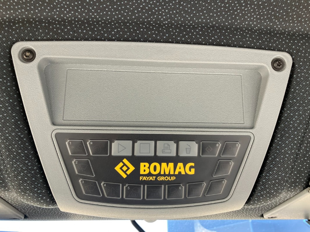 Apisonadora de asfalto BOMAG DE BW 151 AD-50  Stage IIIa/Tier 4i: foto 12