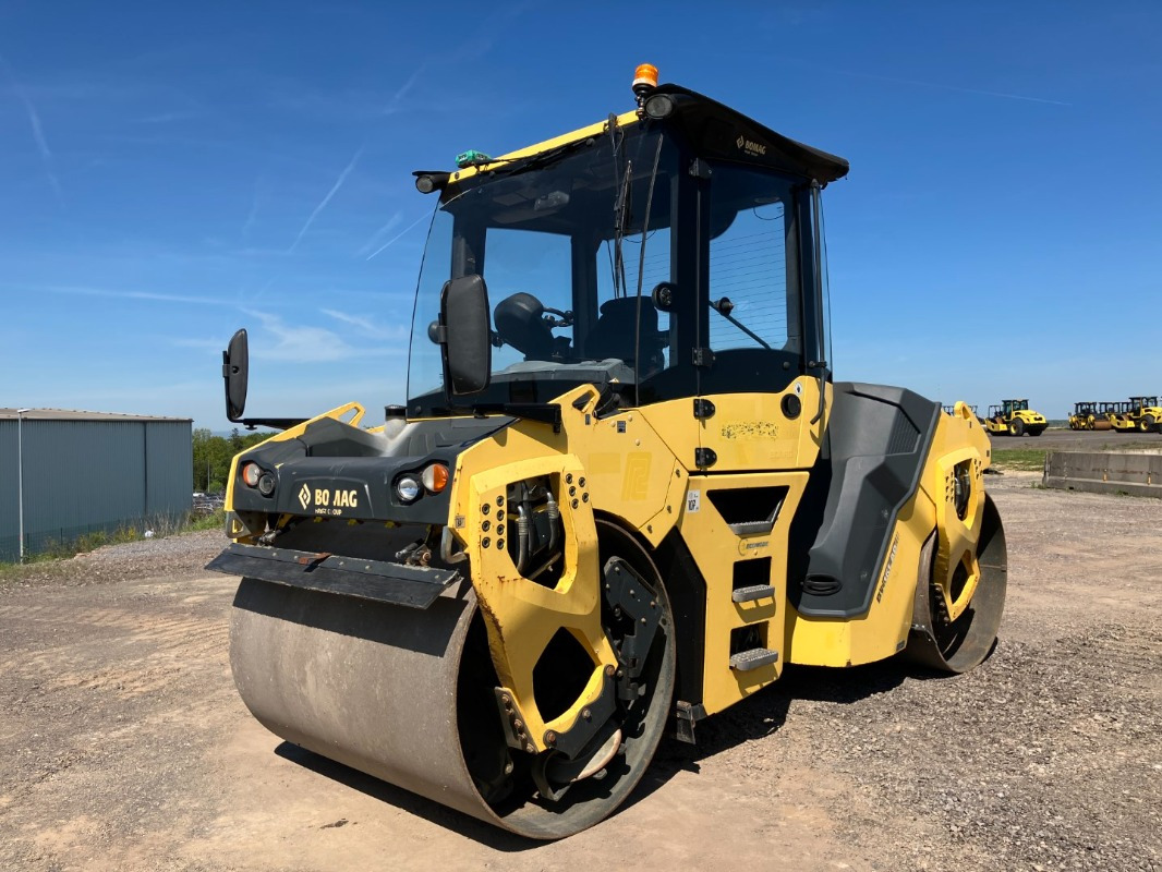 BOMAG DE BW 161 AD-5 Stage IIIb/Tier 4i - Rodillo: foto 1 BOMAG DE BW 161 AD-5 Stage IIIb/Tier 4i - Rodillo: foto 1