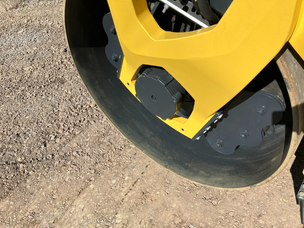 Apisonadora de asfalto nuevo BOMAG DE BW 161 ADO-5  STage V/Tier 4f: foto 29