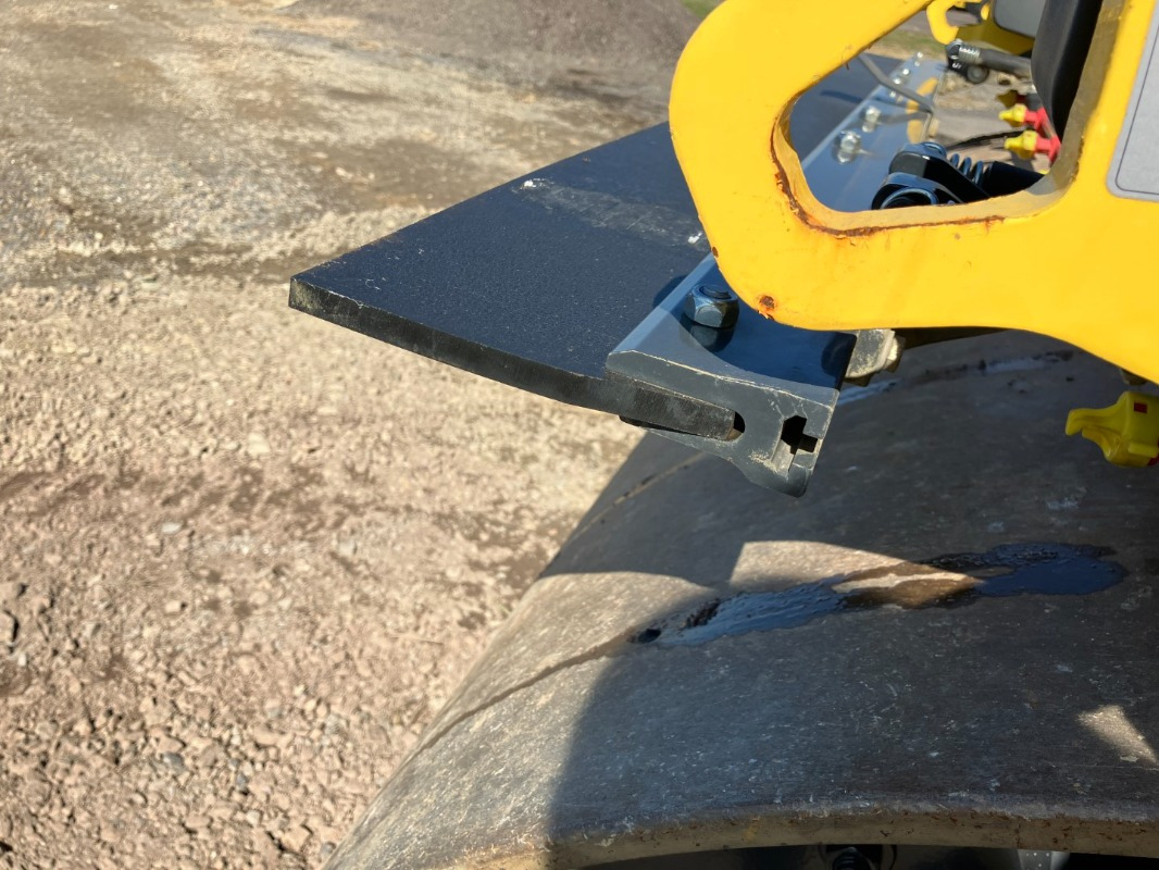 Apisonadora de asfalto nuevo BOMAG DE BW 161 ADO-5  STage V/Tier 4f: foto 26
