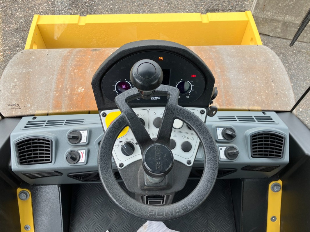 BOMAG DE BW 177 D-5 Stage V/Tier 4f - Rodillo: foto 3 BOMAG DE BW 177 D-5 Stage V/Tier 4f - Rodillo: foto 3