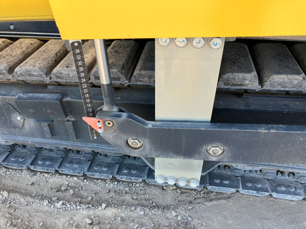 Pavimentadora de asfalto nuevo BOMAG IT BF 800 C S600  Stage IIIa/Tier 3: foto 14