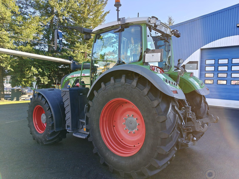 Fendt 724 Vario Profi plus - Tractor: foto 5 Fendt 724 Vario Profi plus - Tractor: foto 5