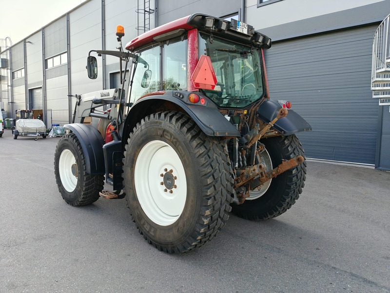 Valtra N101 - Tractor: foto 3 Valtra N101 - Tractor: foto 3