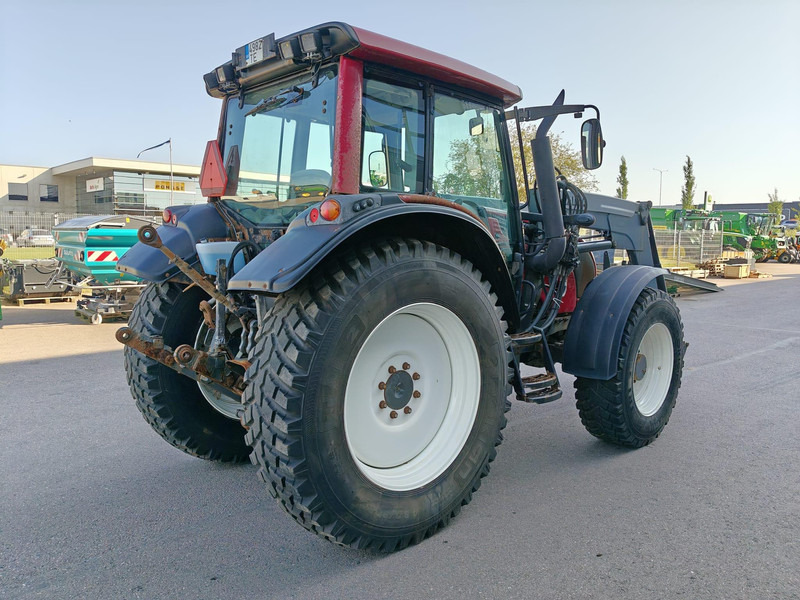 Valtra N101 - Tractor: foto 5 Valtra N101 - Tractor: foto 5