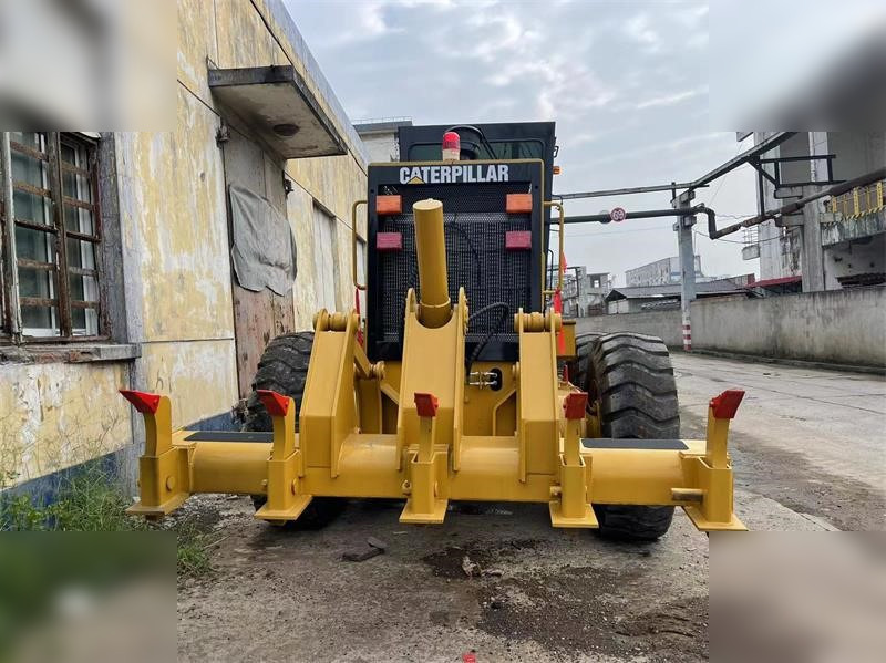 CATERPILLAR 140H - Grader: foto 2 CATERPILLAR 140H - Grader: foto 2