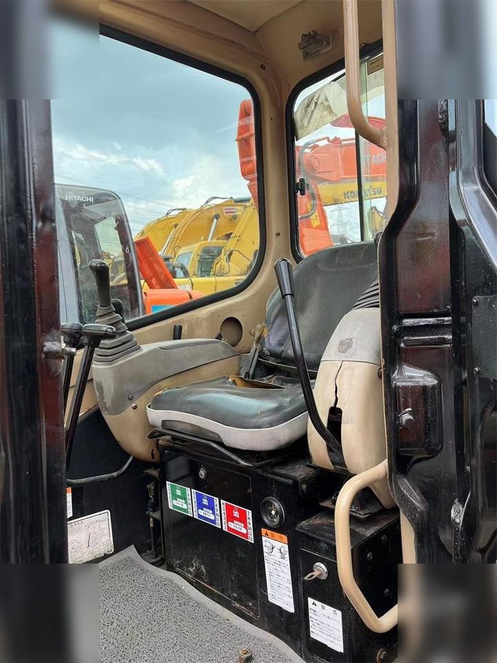 CATERPILLAR 303C CR - Miniexcavadora: foto 3 CATERPILLAR 303C CR - Miniexcavadora: foto 3