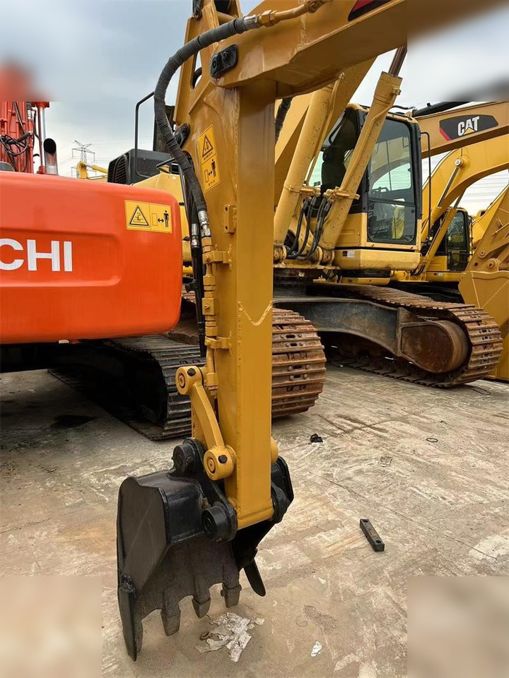 CATERPILLAR 303C CR - Miniexcavadora: foto 2 CATERPILLAR 303C CR - Miniexcavadora: foto 2