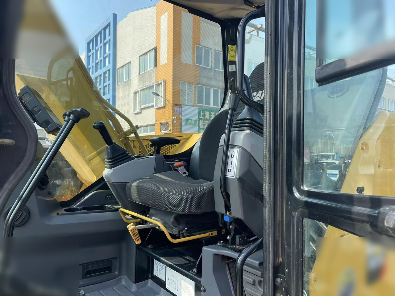 Excavadora de cadenas CATERPILLAR 307.5: foto 10