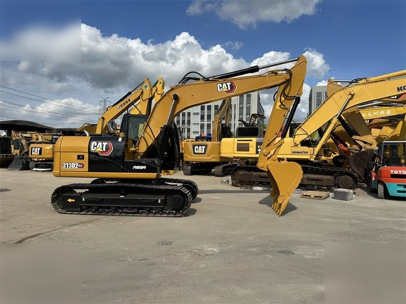 CATERPILLAR 313D2 GC - Excavadora de cadenas: foto 3 CATERPILLAR 313D2 GC - Excavadora de cadenas: foto 3