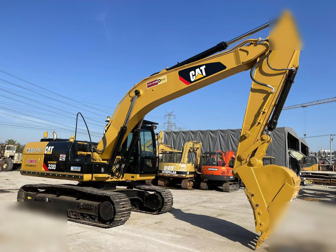CATERPILLAR 320D - Excavadora de cadenas: foto 2 CATERPILLAR 320D - Excavadora de cadenas: foto 2