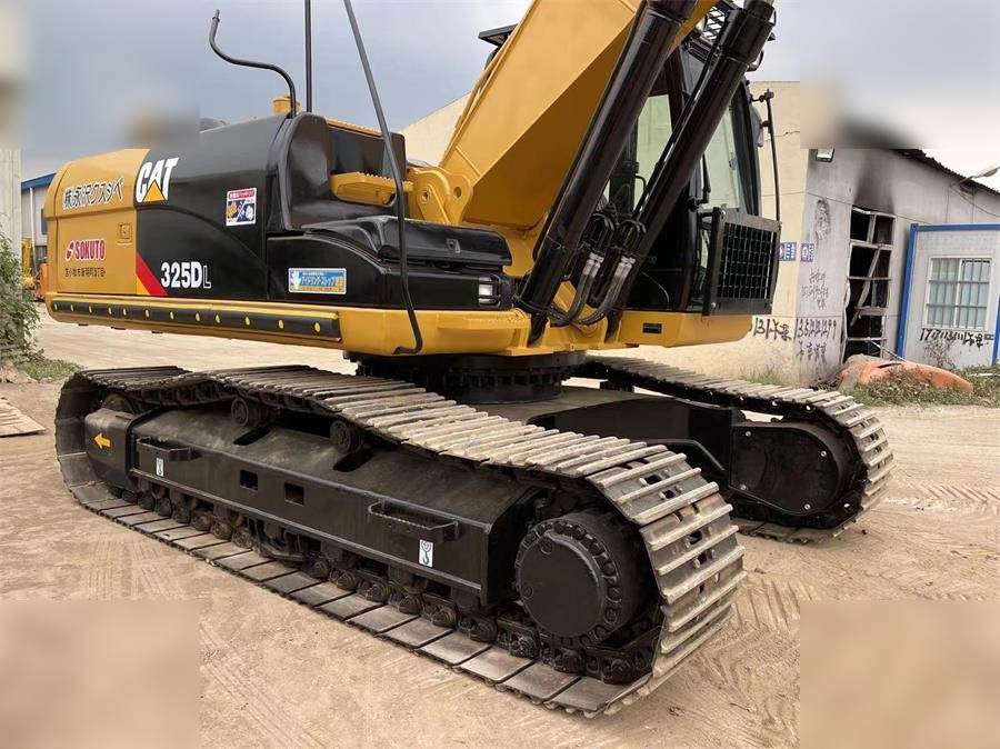 CATERPILLAR 325DL - Excavadora de cadenas: foto 4 CATERPILLAR 325DL - Excavadora de cadenas: foto 4