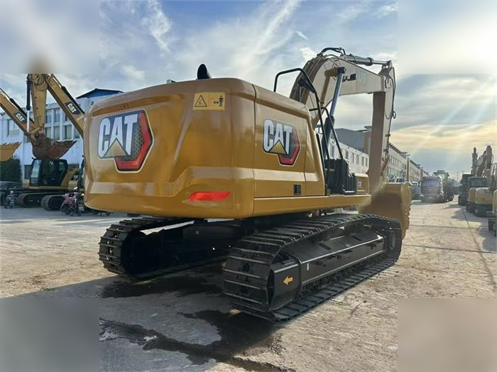 CATERPILLAR 330 - Excavadora de cadenas: foto 2 CATERPILLAR 330 - Excavadora de cadenas: foto 2