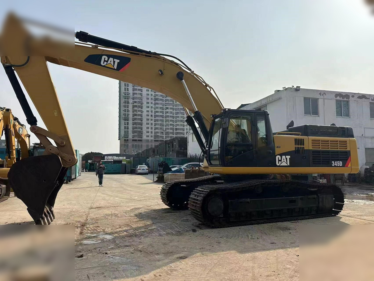 CATERPILLAR 345D - Excavadora de cadenas: foto 1 CATERPILLAR 345D - Excavadora de cadenas: foto 1