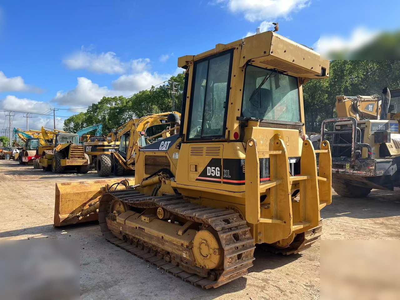 CATERPILLAR D5G XL - Bulldozer: foto 3 CATERPILLAR D5G XL - Bulldozer: foto 3