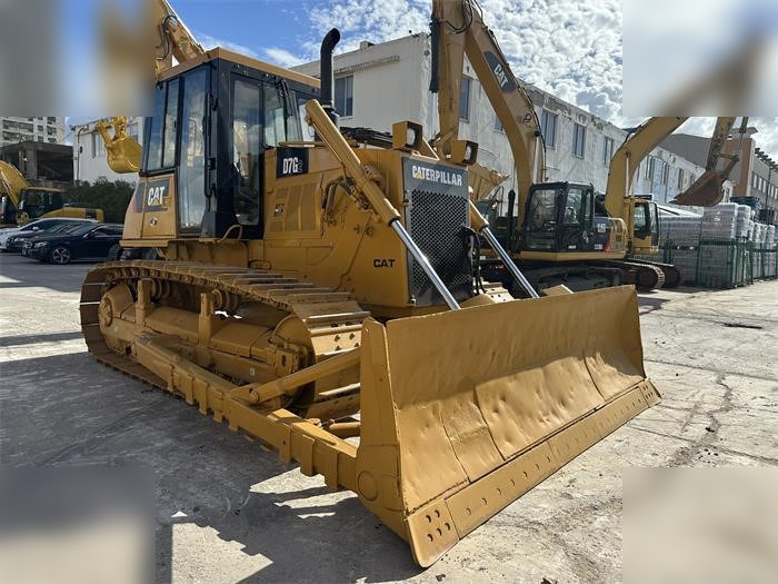 CATERPILLAR D7G II - Bulldozer: foto 3 CATERPILLAR D7G II - Bulldozer: foto 3