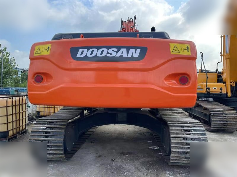 DOOSAN DX225 LC - Excavadora de cadenas: foto 4 DOOSAN DX225 LC - Excavadora de cadenas: foto 4