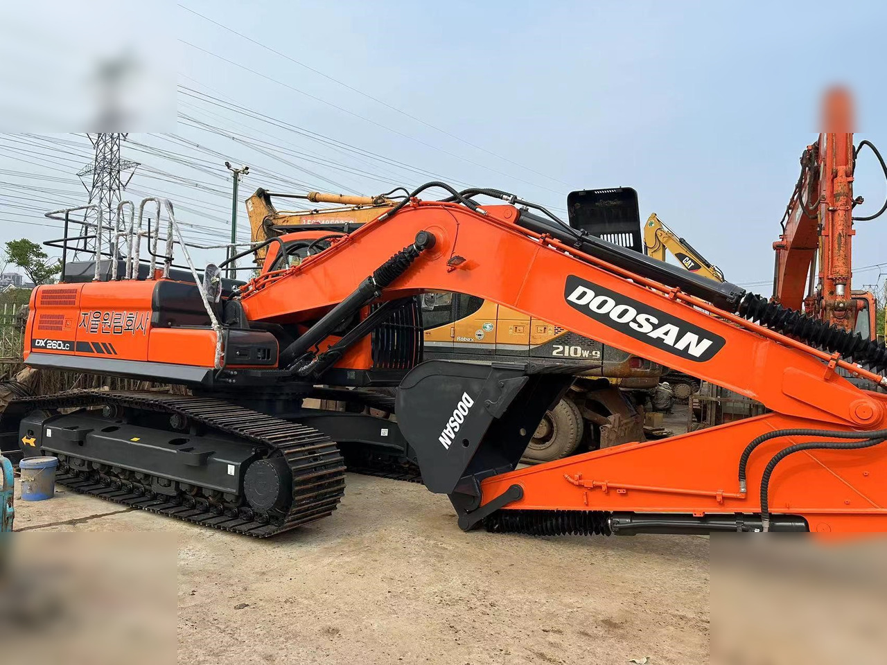 DOOSAN DX260 LC - Excavadora de cadenas: foto 3 DOOSAN DX260 LC - Excavadora de cadenas: foto 3
