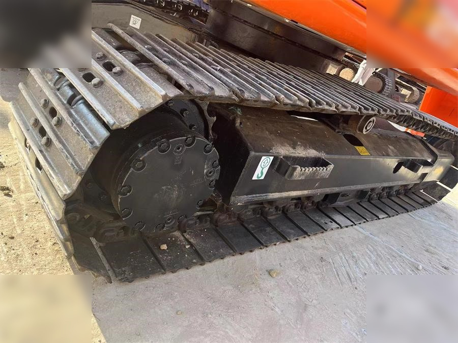 HITACHI EX120-5 - Excavadora de cadenas: foto 2 HITACHI EX120-5 - Excavadora de cadenas: foto 2