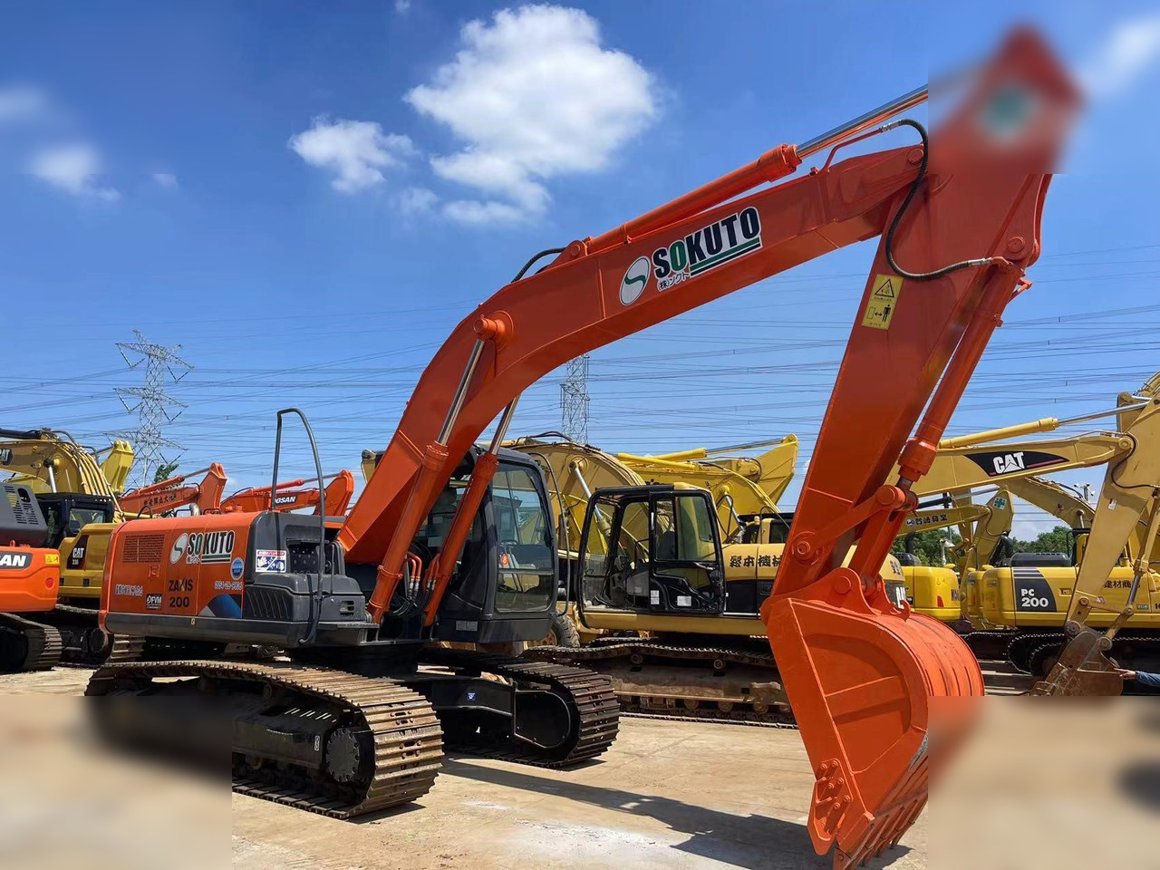 HITACHI ZX200-3 - Excavadora de cadenas: foto 2 HITACHI ZX200-3 - Excavadora de cadenas: foto 2