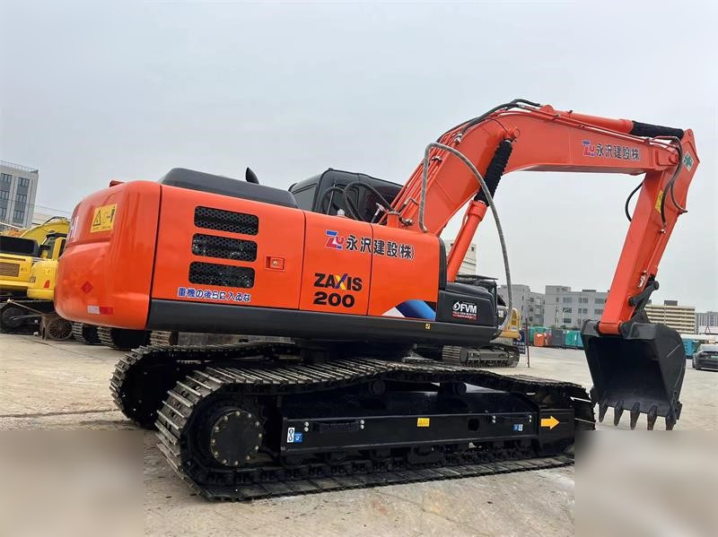 HITACHI ZX200-3 - Excavadora de cadenas: foto 2 HITACHI ZX200-3 - Excavadora de cadenas: foto 2
