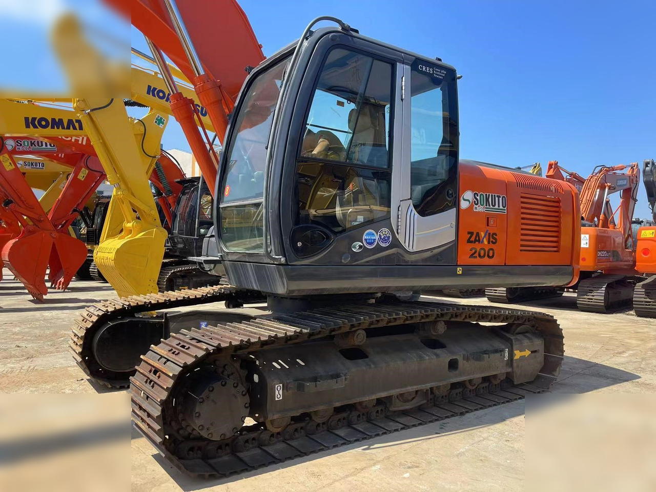 HITACHI ZX200-3G - Excavadora de cadenas: foto 2 HITACHI ZX200-3G - Excavadora de cadenas: foto 2