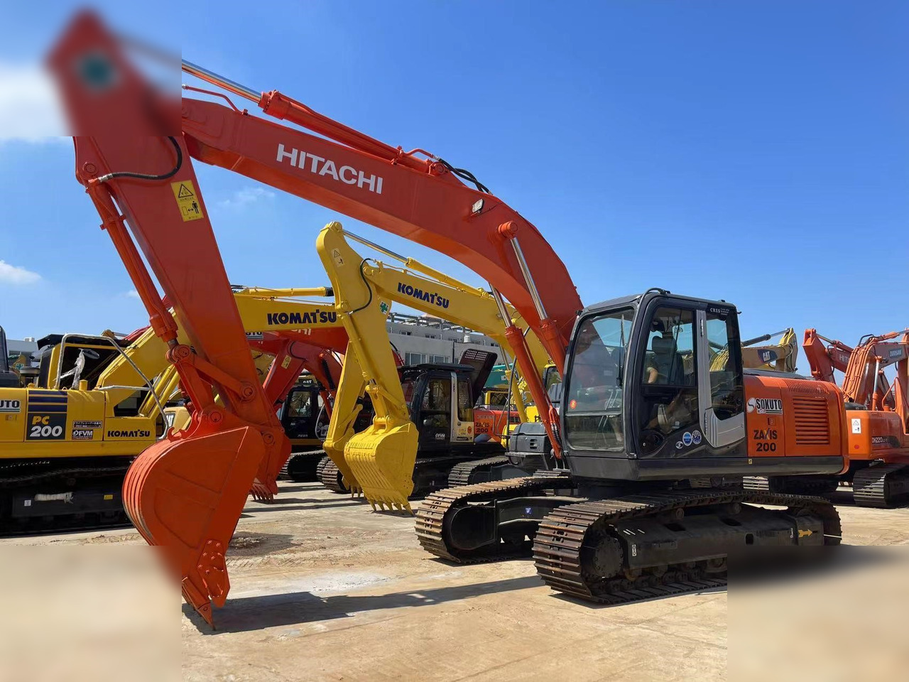 HITACHI ZX200-3G - Excavadora de cadenas: foto 1 HITACHI ZX200-3G - Excavadora de cadenas: foto 1