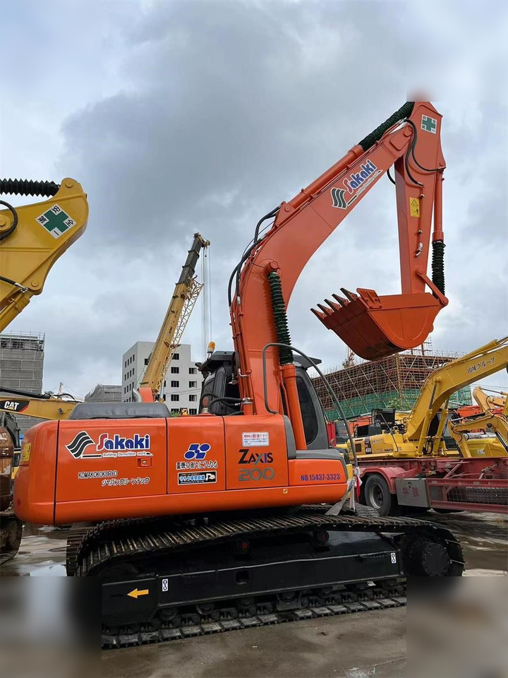 HITACHI ZX200 - Excavadora de cadenas: foto 1 HITACHI ZX200 - Excavadora de cadenas: foto 1