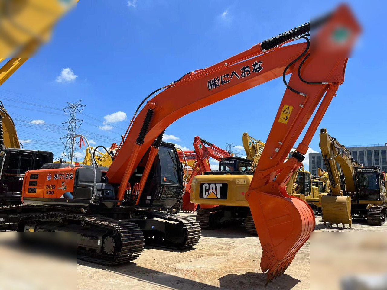 HITACHI ZX200 - Excavadora de cadenas: foto 1 HITACHI ZX200 - Excavadora de cadenas: foto 1