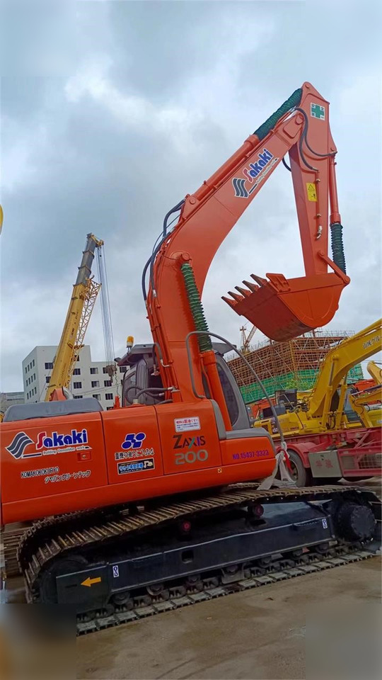 HITACHI ZX200 - Excavadora de cadenas: foto 1 HITACHI ZX200 - Excavadora de cadenas: foto 1