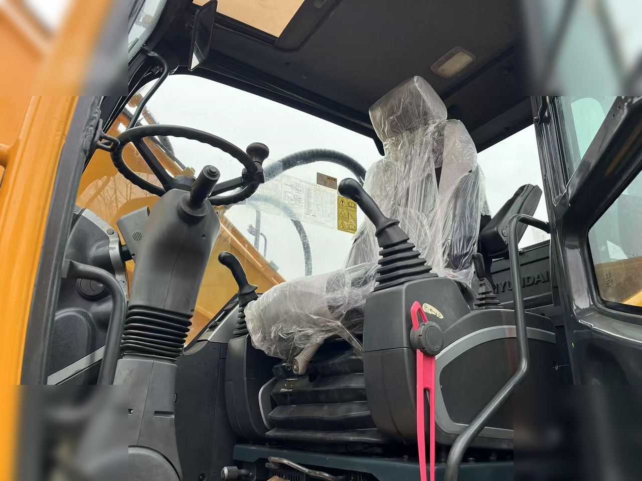 Leasing para HYUNDAI ROBEX 210W-9S HYUNDAI ROBEX 210W-9S: foto 8