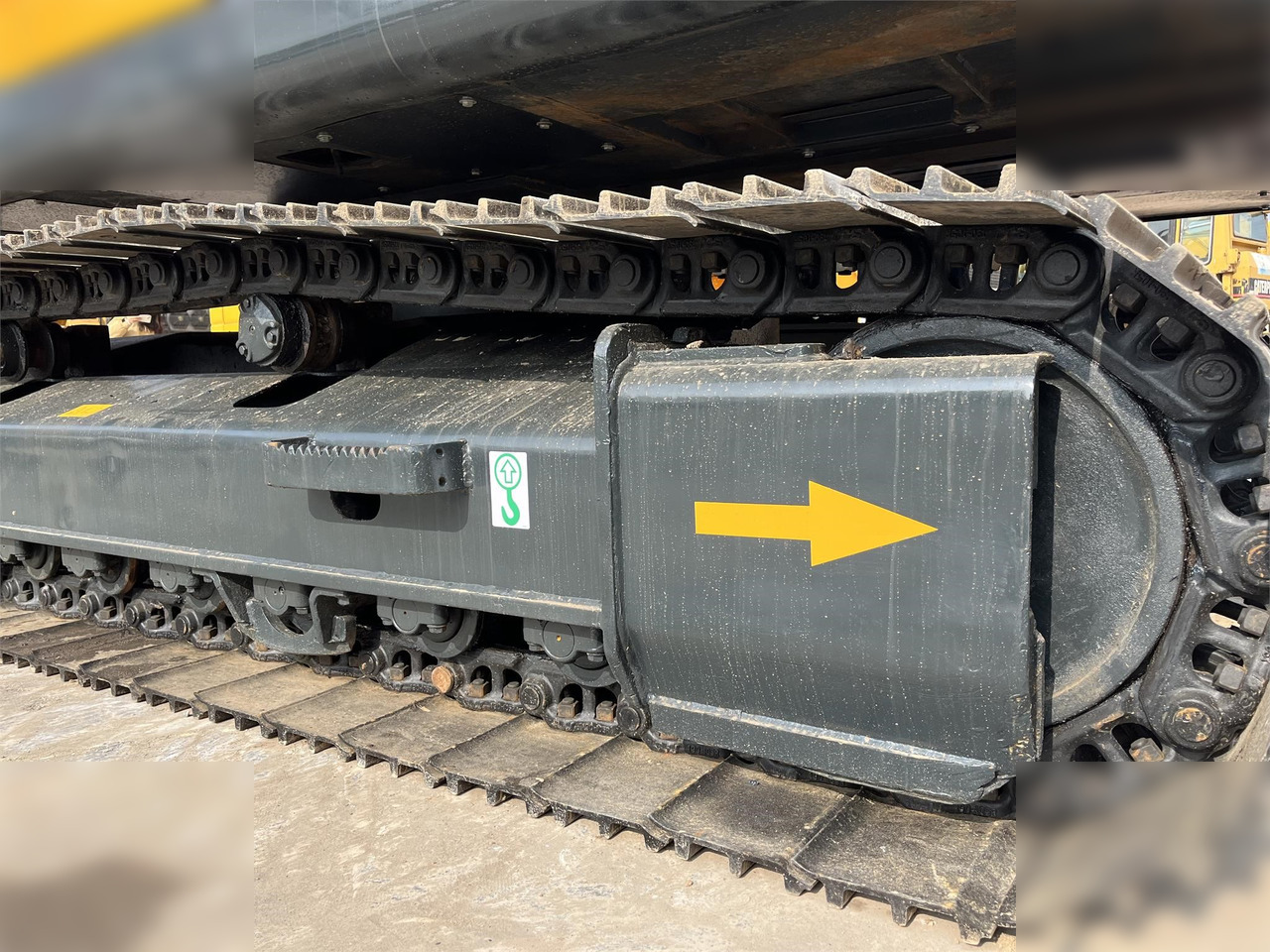 Excavadora de cadenas HYUNDAI ROBEX 220 LC-9S: foto 8