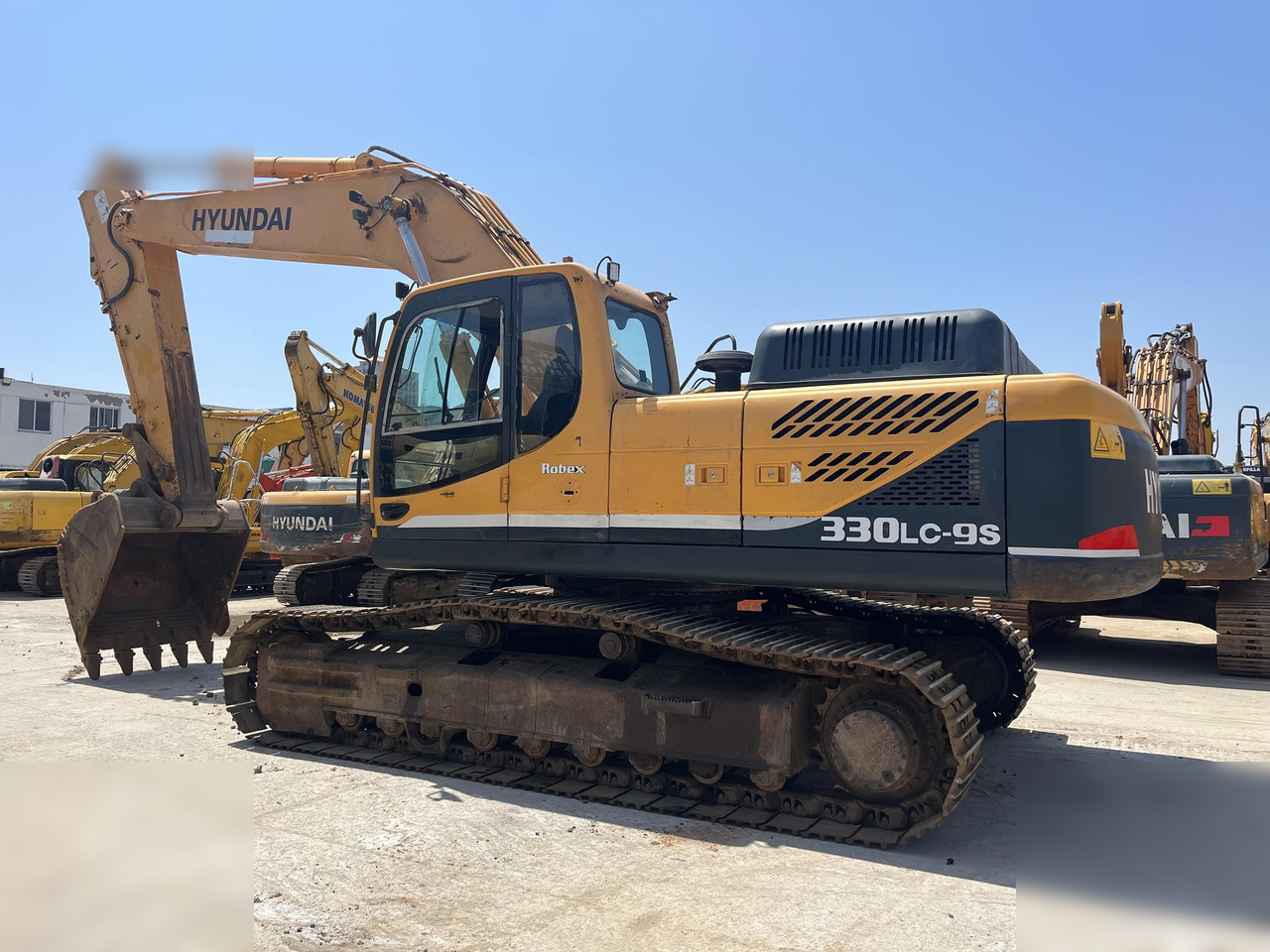 HYUNDAI ROBEX 330 LC-9S - Excavadora de cadenas: foto 1 HYUNDAI ROBEX 330 LC-9S - Excavadora de cadenas: foto 1