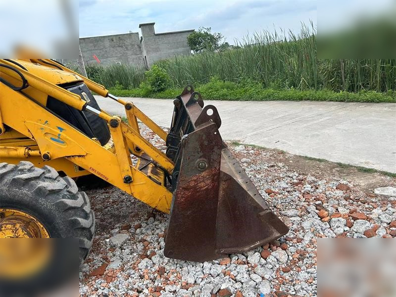 Retroexcavadora JCB 3CX: foto 9