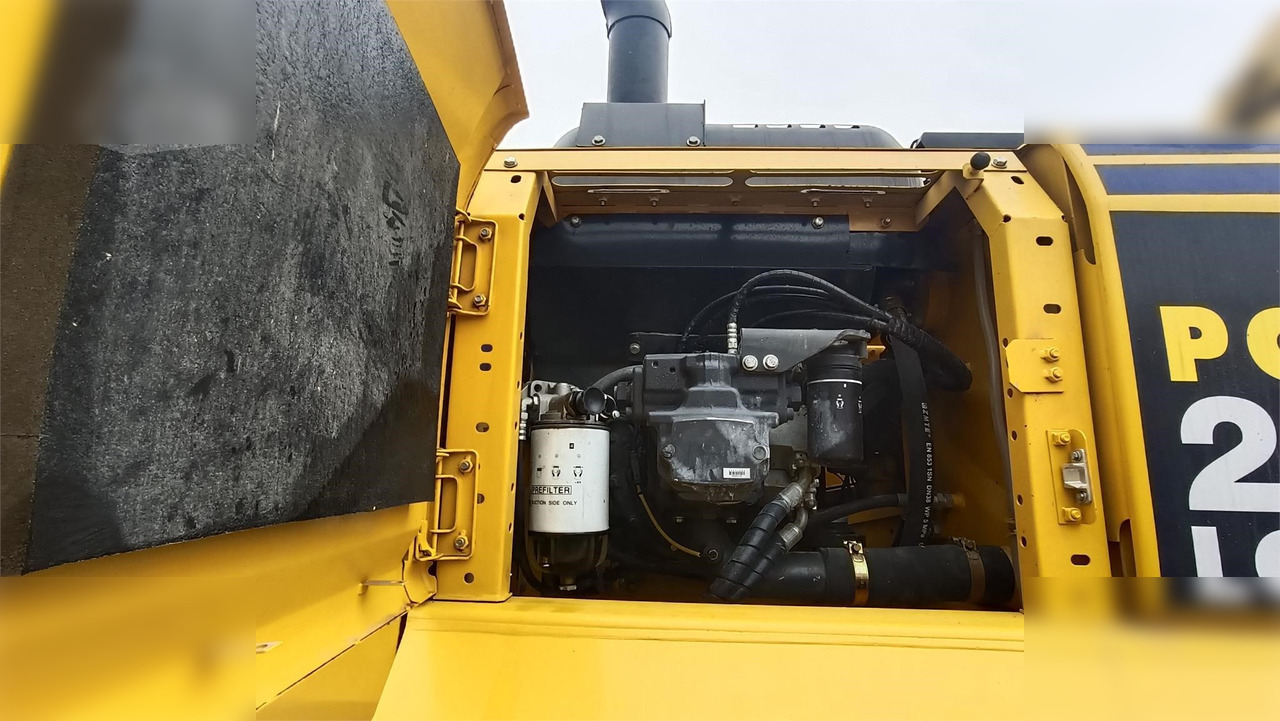KOMATSU PC240 LC - Excavadora de cadenas: foto 5 KOMATSU PC240 LC - Excavadora de cadenas: foto 5