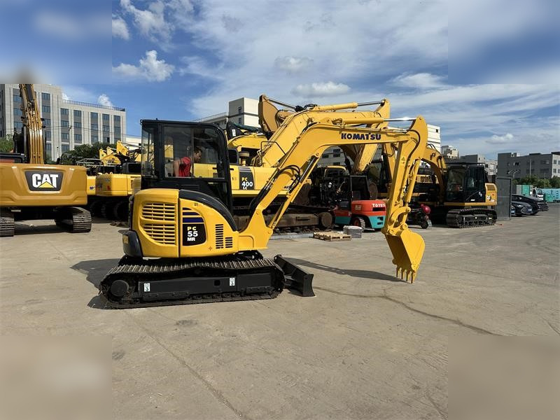KOMATSU PC55MR-2 - Miniexcavadora: foto 1 KOMATSU PC55MR-2 - Miniexcavadora: foto 1