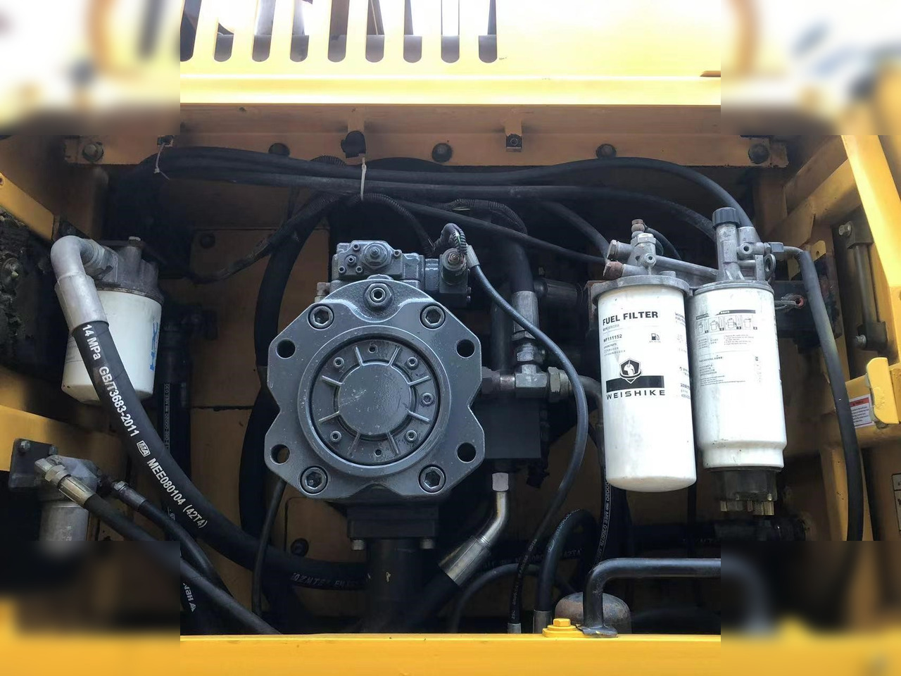 Excavadora de cadenas VOLVO EC480DL: foto 6
