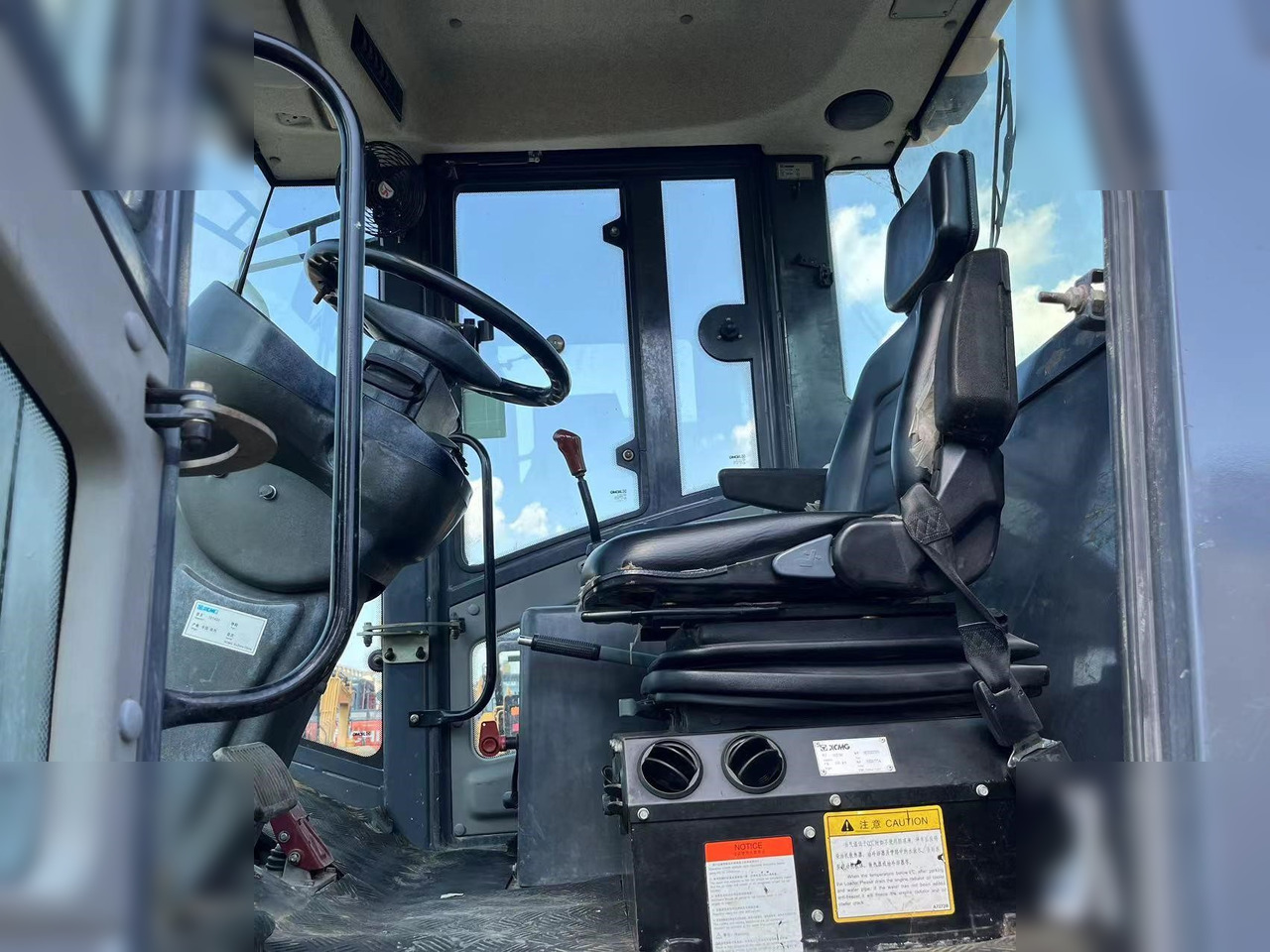 XCMG XS143J - Compactador: foto 5 XCMG XS143J - Compactador: foto 5