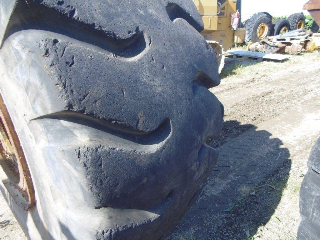 Däck 29,5X29 - Neumático: foto 1 Däck 29,5X29 - Neumático: foto 1