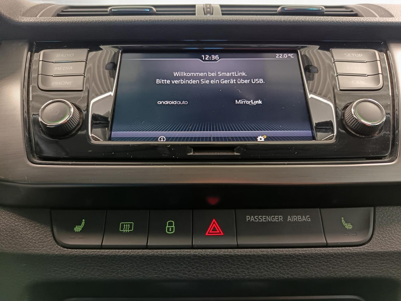 Coche familiar Skoda Fabia Combi Style 1.0 TSI*AHK*LED*R-KAM*PDC*SHZ*: foto 11