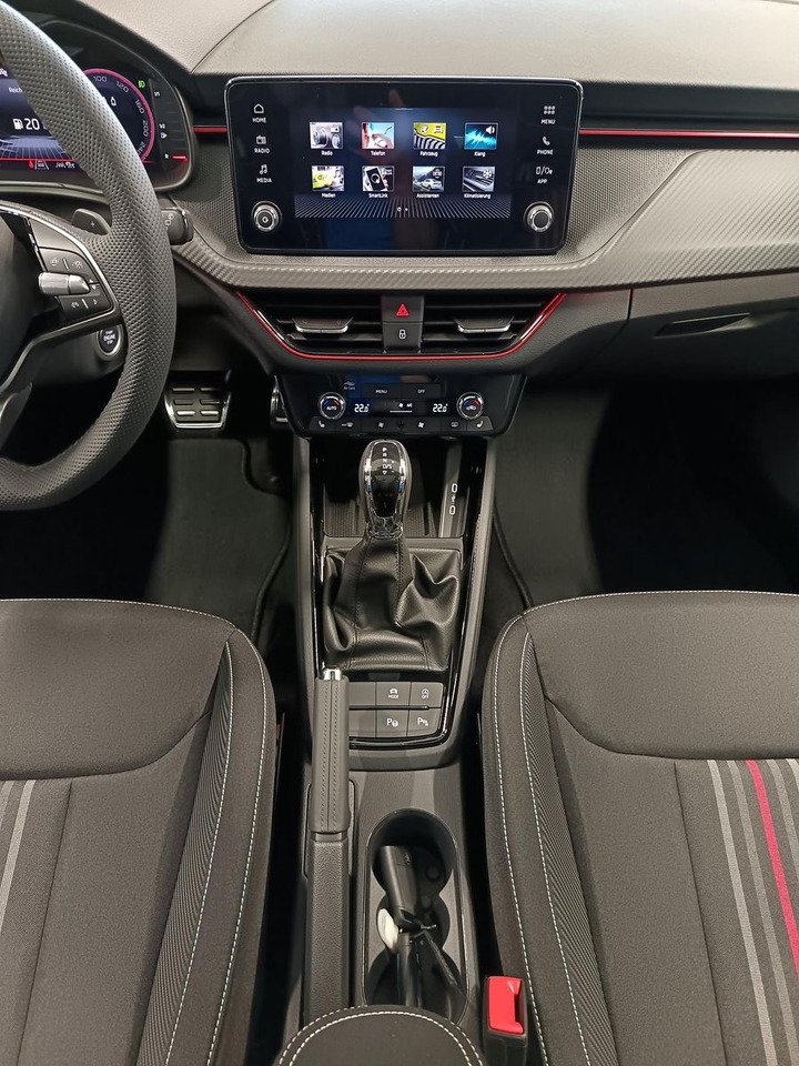 SUV/ Todoterreno Skoda Kamiq Monte Carlo 1,5 TSI DSG*AHK*PANO*LED*ACC*: foto 10