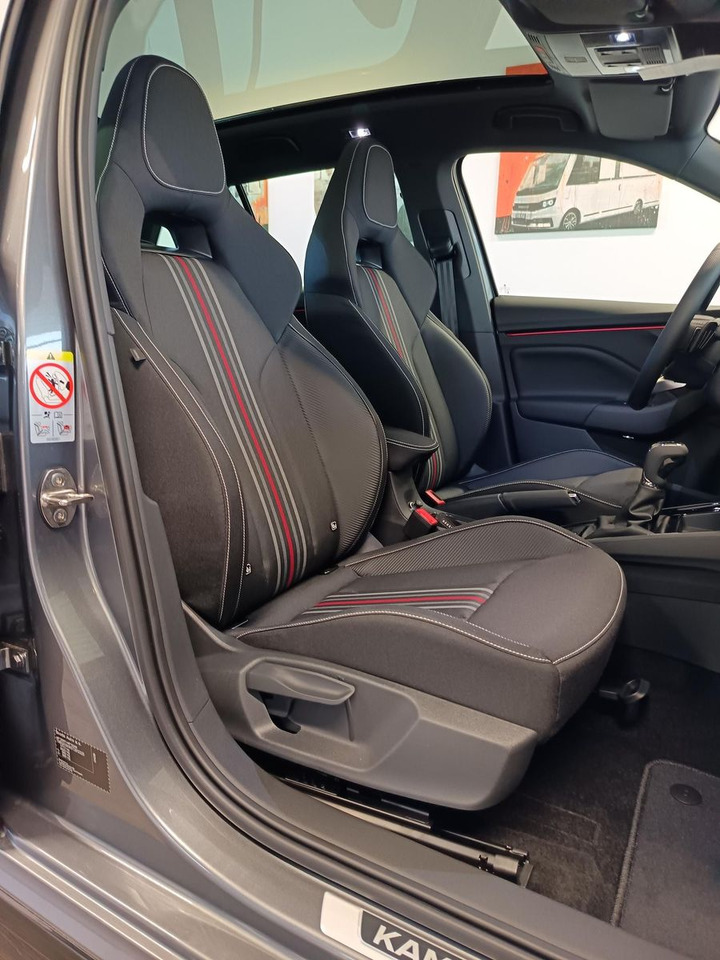SUV/ Todoterreno Skoda Kamiq Monte Carlo 1,5 TSI DSG*AHK*PANO*LED*ACC*: foto 21