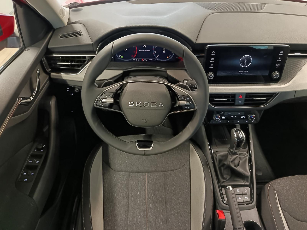 SUV/ Todoterreno Skoda Kamiq Selection 1,5 TSI DSG*AHK*LED*5J.GARANTIE*: foto 7