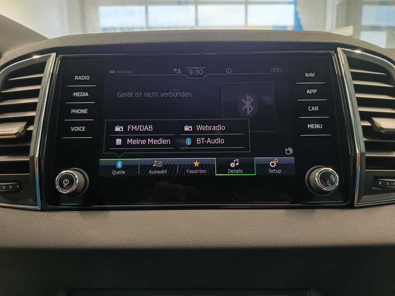 SUV/ Todoterreno Skoda Karoq Style 1,5TSI DSG*AHK-VORBER*NAVI*LED*R-KAM: foto 15