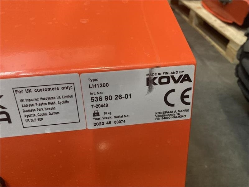 Husqvarna P524X Efi 120 cm fejemaskine - Barredora cucharón: foto 4 Husqvarna P524X Efi 120 cm fejemaskine - Barredora cucharón: foto 4